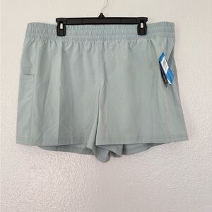 New Columbia Women’s PFG Uncharted Short Size: XL